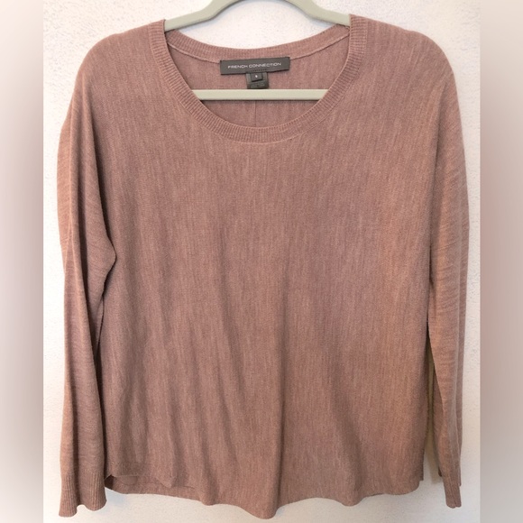 Dusty rose, cozy sweater. Brand: French Connection. Size: S. Lightly worn. - Picture 2 of 6